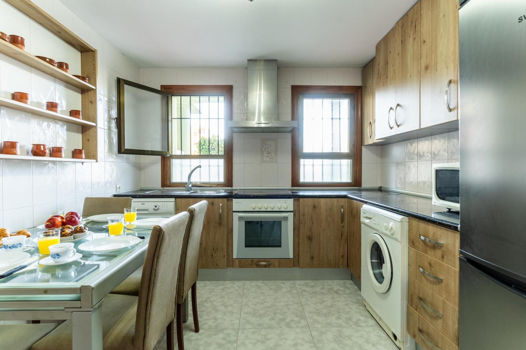 Trendyhomes Con Piscina Ferienhaus Roquetas de Mar