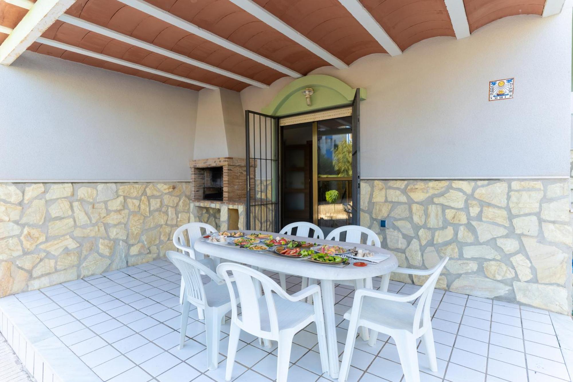 Trendyhomes Con Piscina Ferienhaus